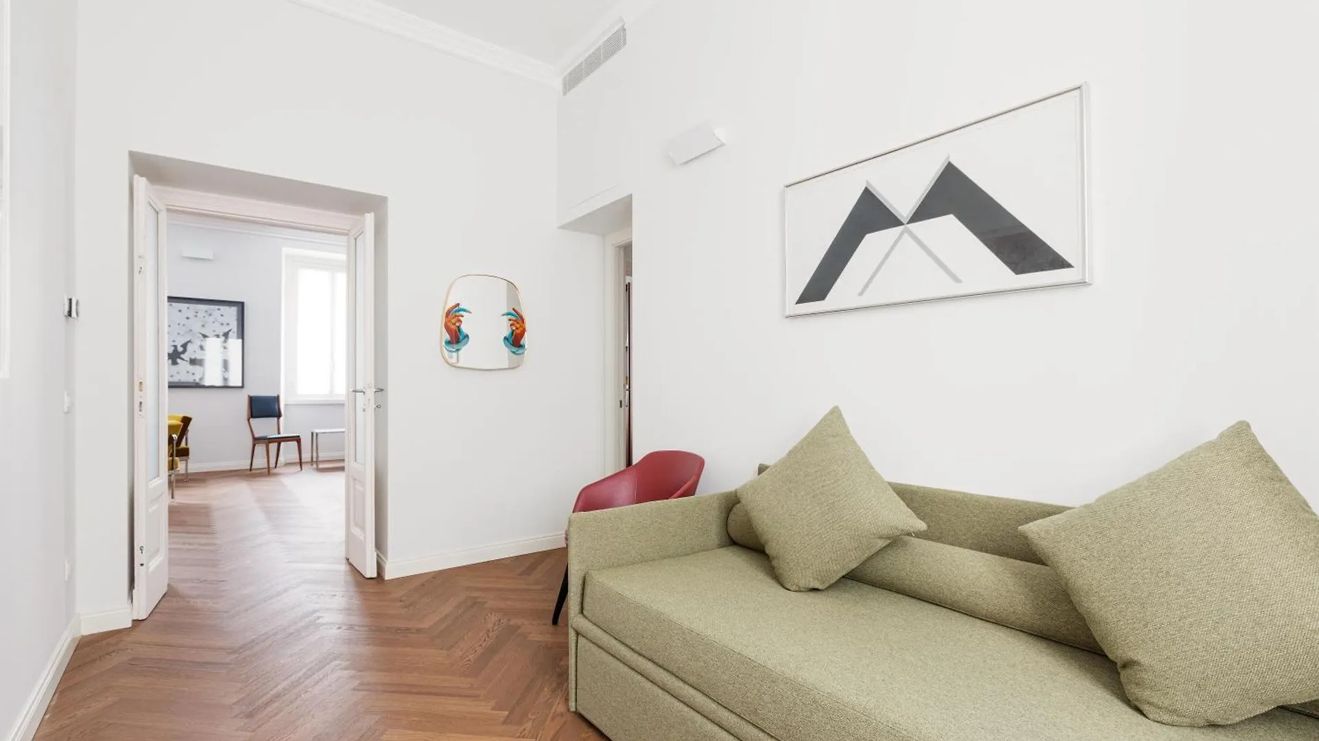 Brera Apartments In San Babila Milão Itália