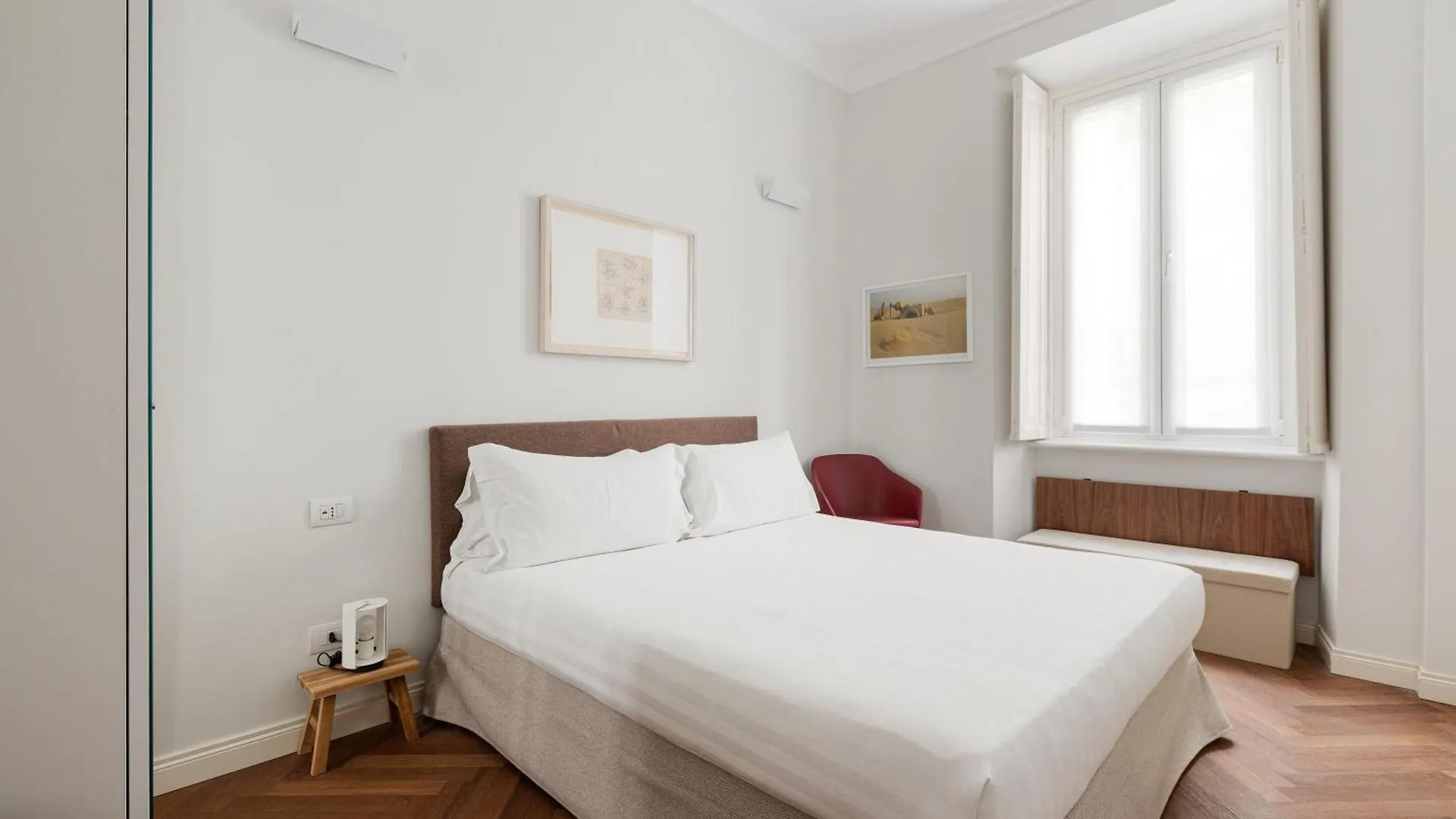 Brera Apartments In San Babila Milão Itália