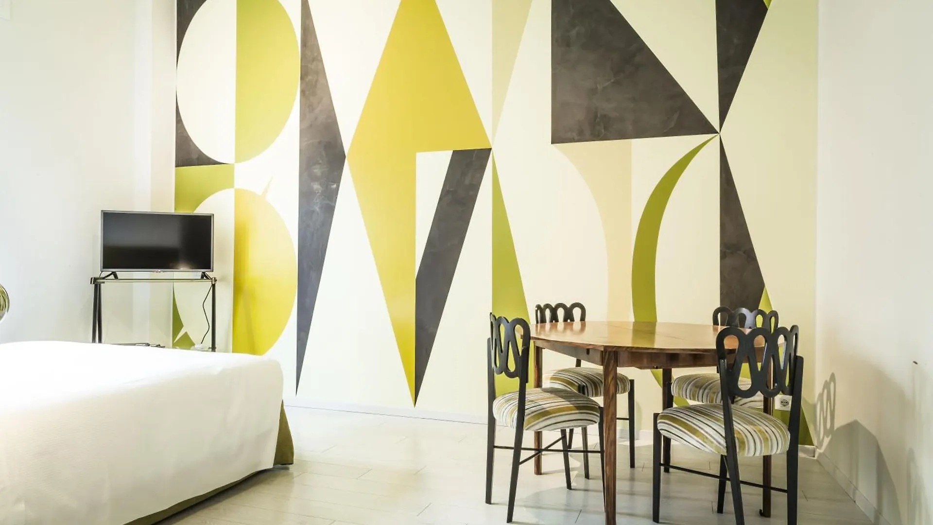 Brera Apartments In San Babila Milão 0*,  Itália